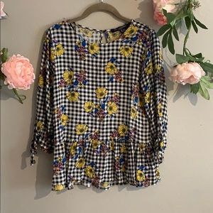 Nordstrom gingham peplum with floral small